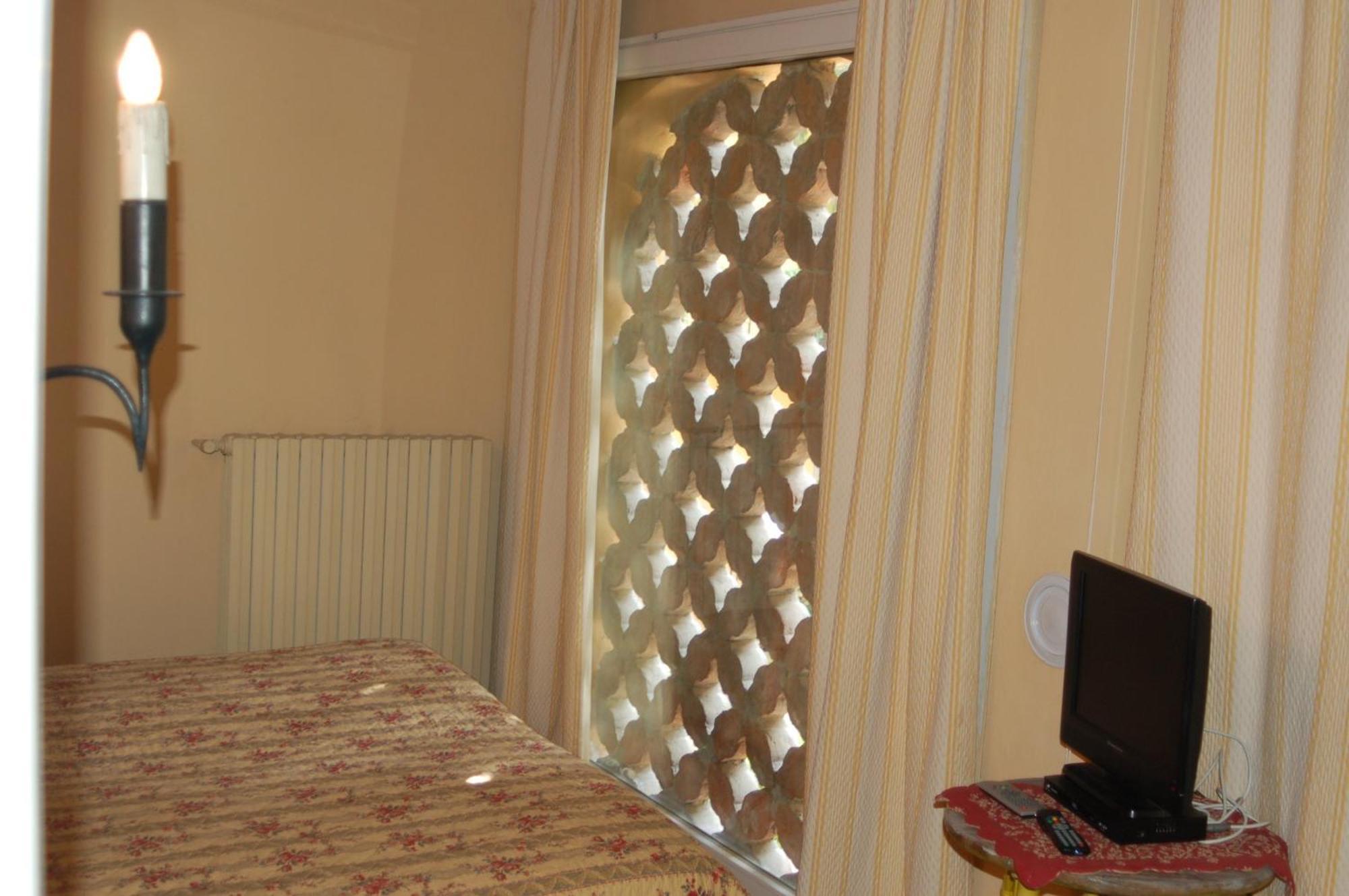 Albergo Residence Perosi Tortona Eksteriør bilde